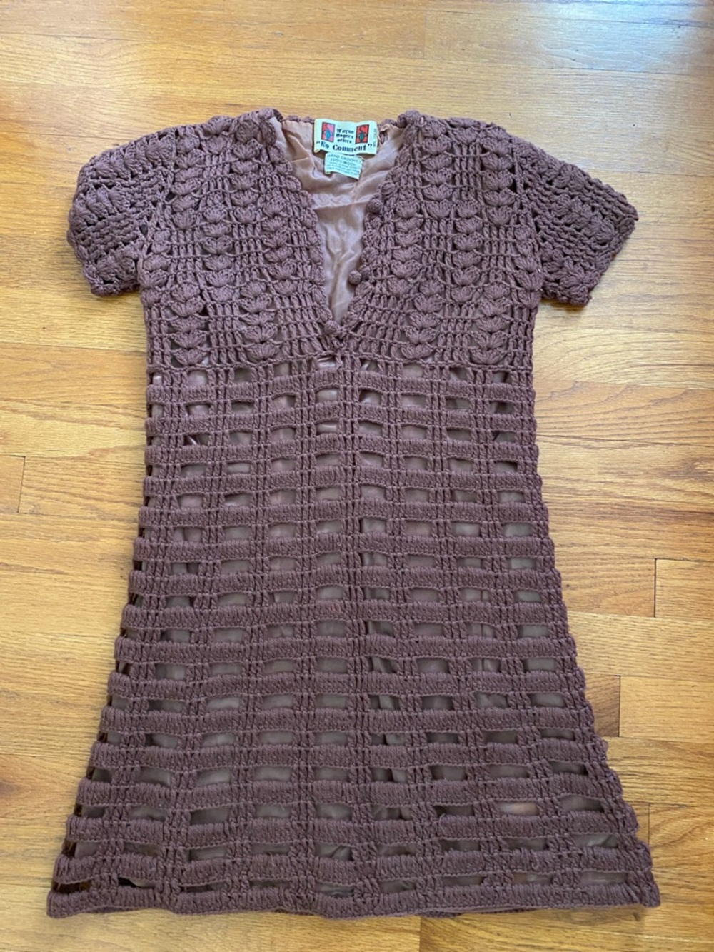 VTG  ‘70s Crochet Minidress